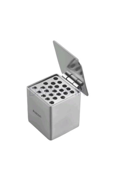 تصویر  جای پنبه گلوله ای - فالکن